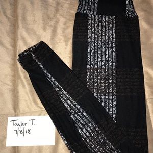 Lularoe OS leggings EUC